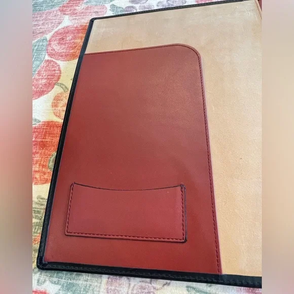 Barrington leather legal pad holder